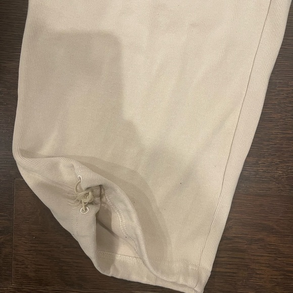 Oak + Fort white jogging pants with tie bottom detailing size XS - Picture 3 of 4